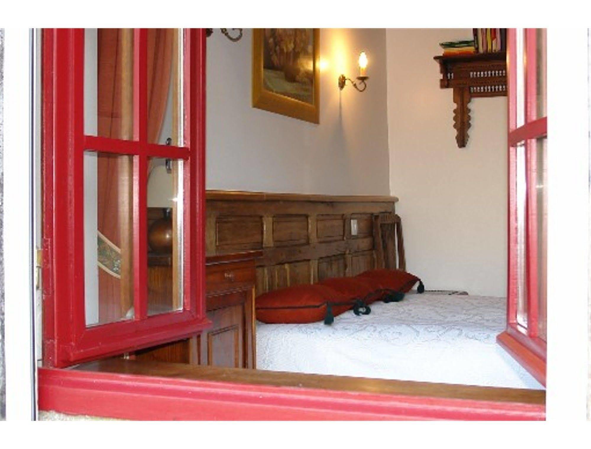 Hotel Domaine Le Puits De Jeanne Plouégat-Moysan Exteriér fotografie