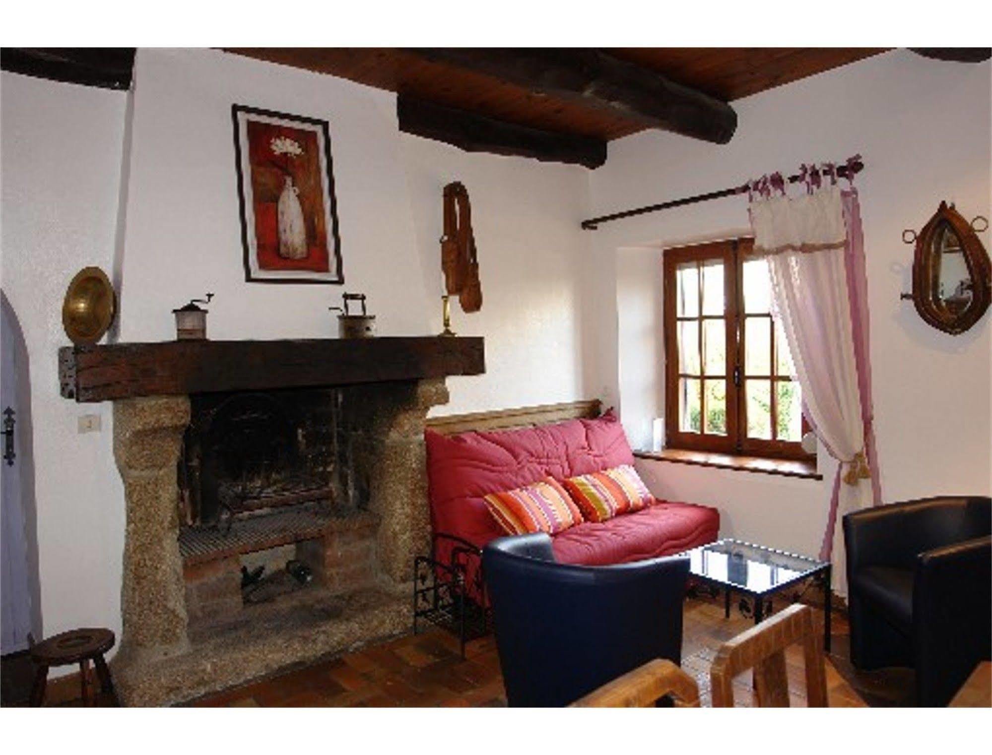 Hotel Domaine Le Puits De Jeanne Plouégat-Moysan Exteriér fotografie